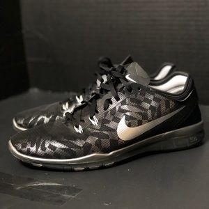 Women’s Reflective Nike TR Fit 5